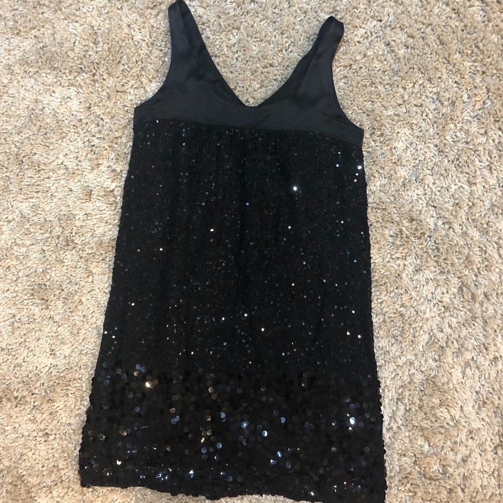 🌟SALE🌟 NWOT Express sequins black mini dress